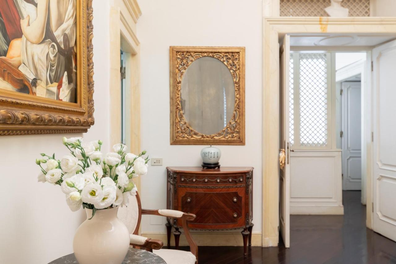 로마 Iflat Spanish Steps Luxury And Historical Apt 아파트 외부 사진